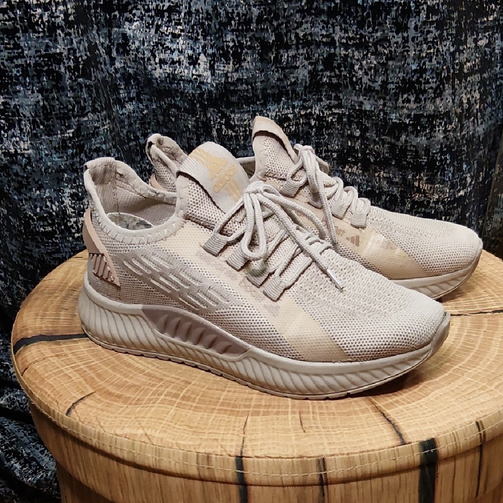 Adidas Lightweight Putty Color Walking Sneakers with Gold Accents